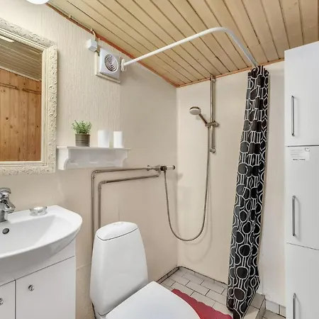بيت للعطل 2 Bedroom Cozy In Esbjerg V *