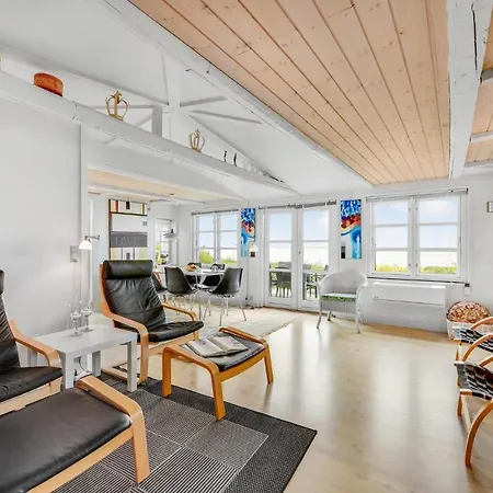 2 Bedroom Cozy In Esbjerg V *